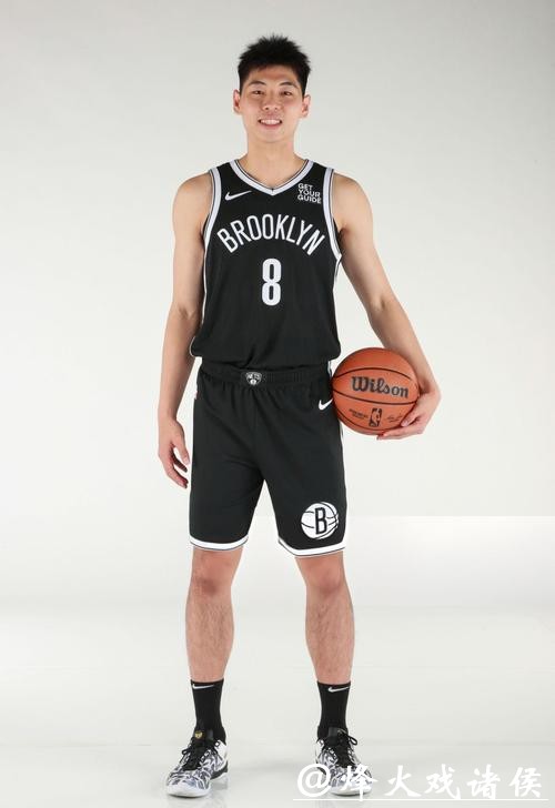 崔永熙谈在篮网训练感受：施罗德西蒙斯人不错